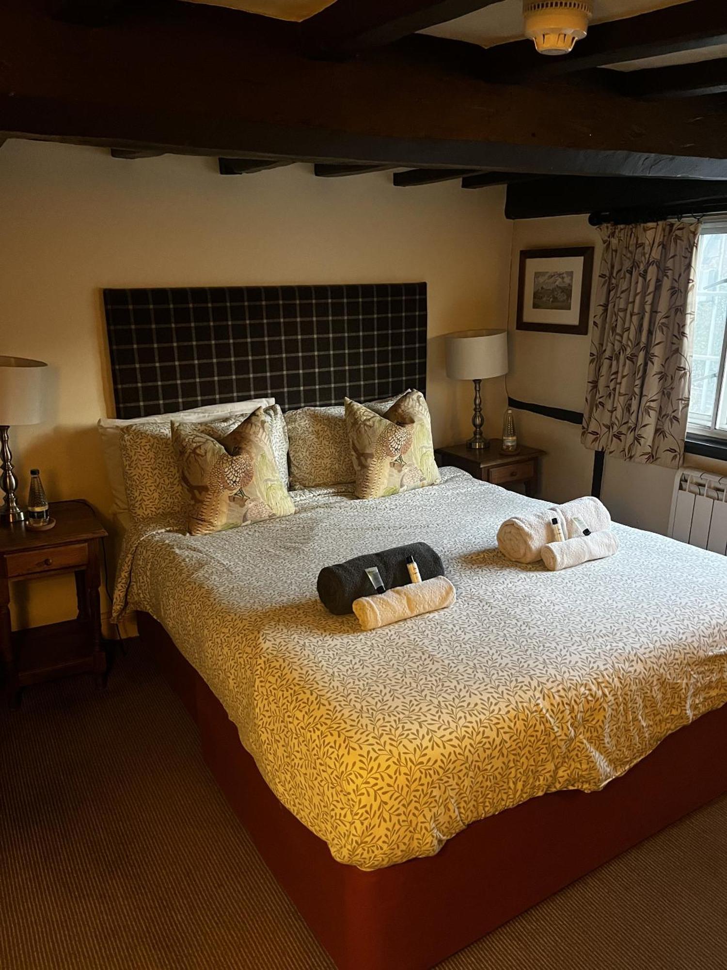 The Cherry Tree Abingdon-on-Thames ภายนอก รูปภาพ