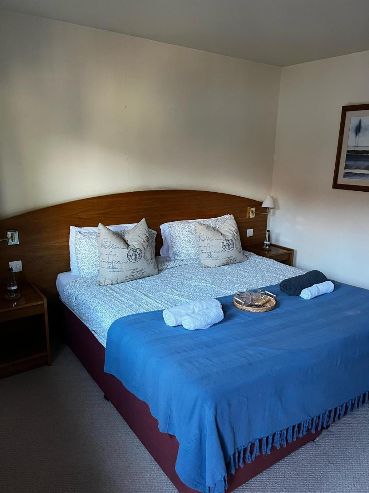 The Cherry Tree Abingdon-on-Thames ภายนอก รูปภาพ