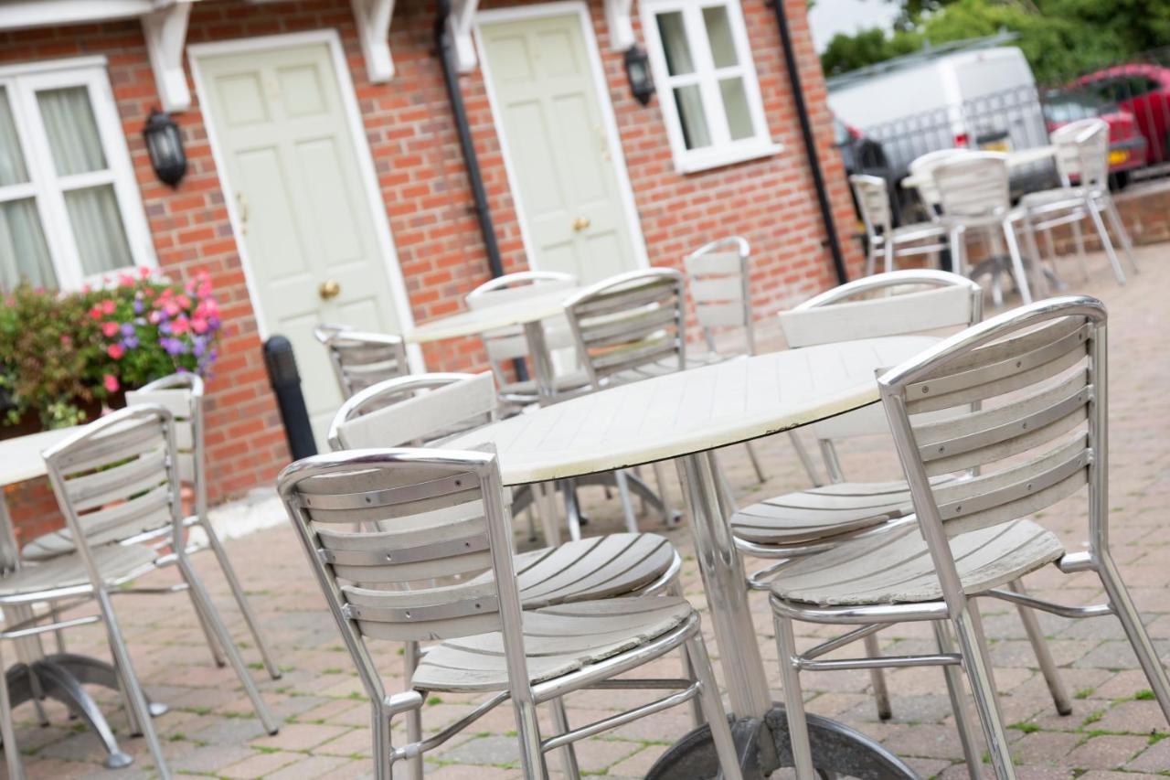 The Cherry Tree Abingdon-on-Thames ภายนอก รูปภาพ